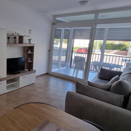 Apartmani Sunce I More Premantura Exteriér fotografie